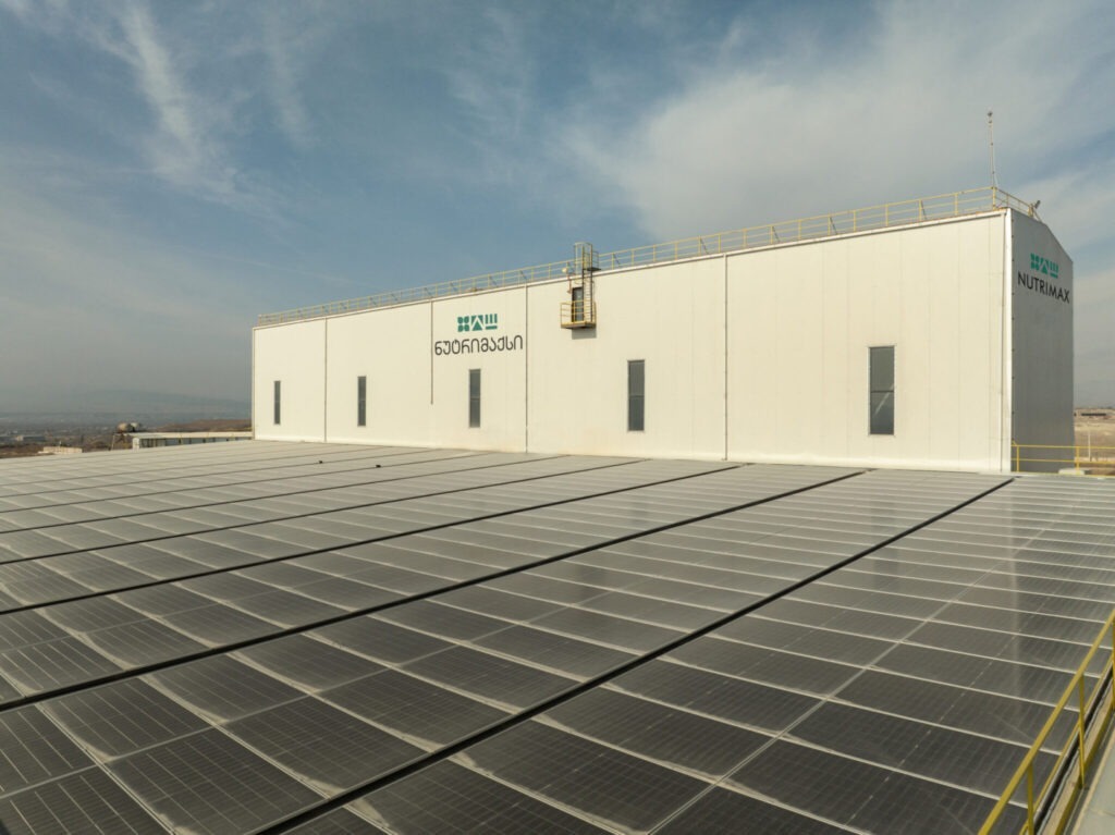 Fabrica de hrană pentru animale de companie - Nutrimax.