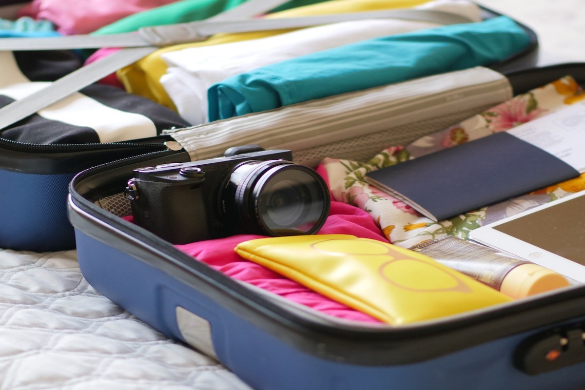 bagaj pregatit pentru vacanta