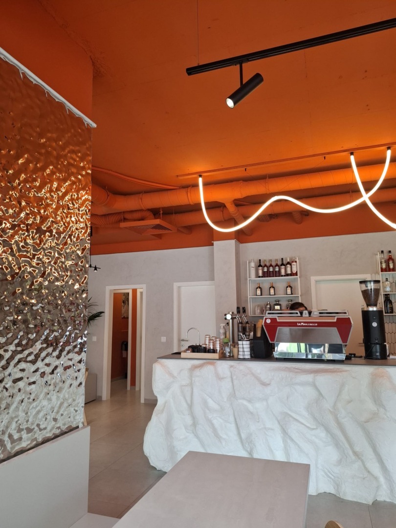 f958ee2d-b79f-4745-8a3c-42661b5403b7