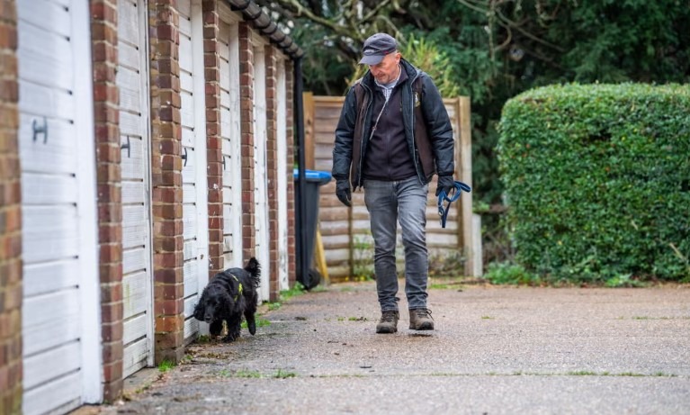 Colin Butcher si Molly