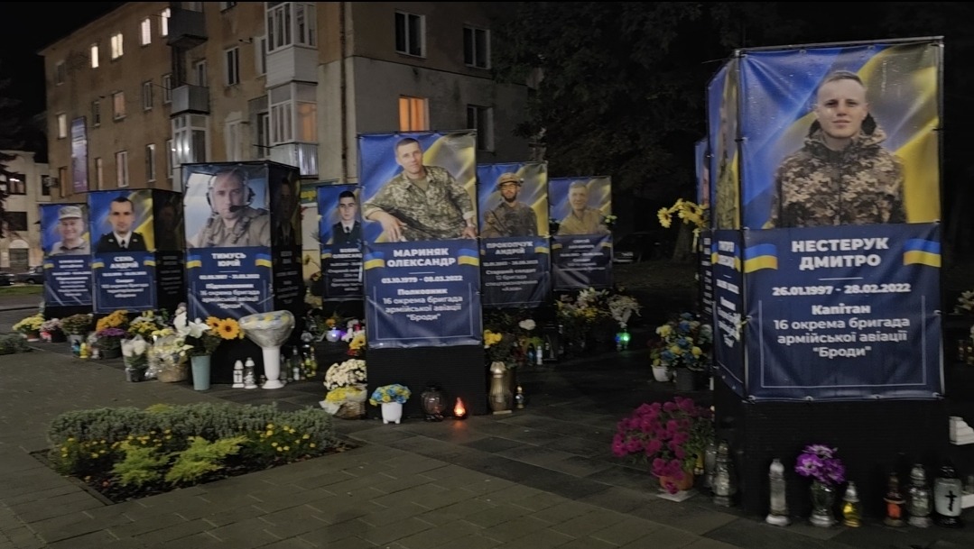 Screenshot_20251013_210428_Gallery