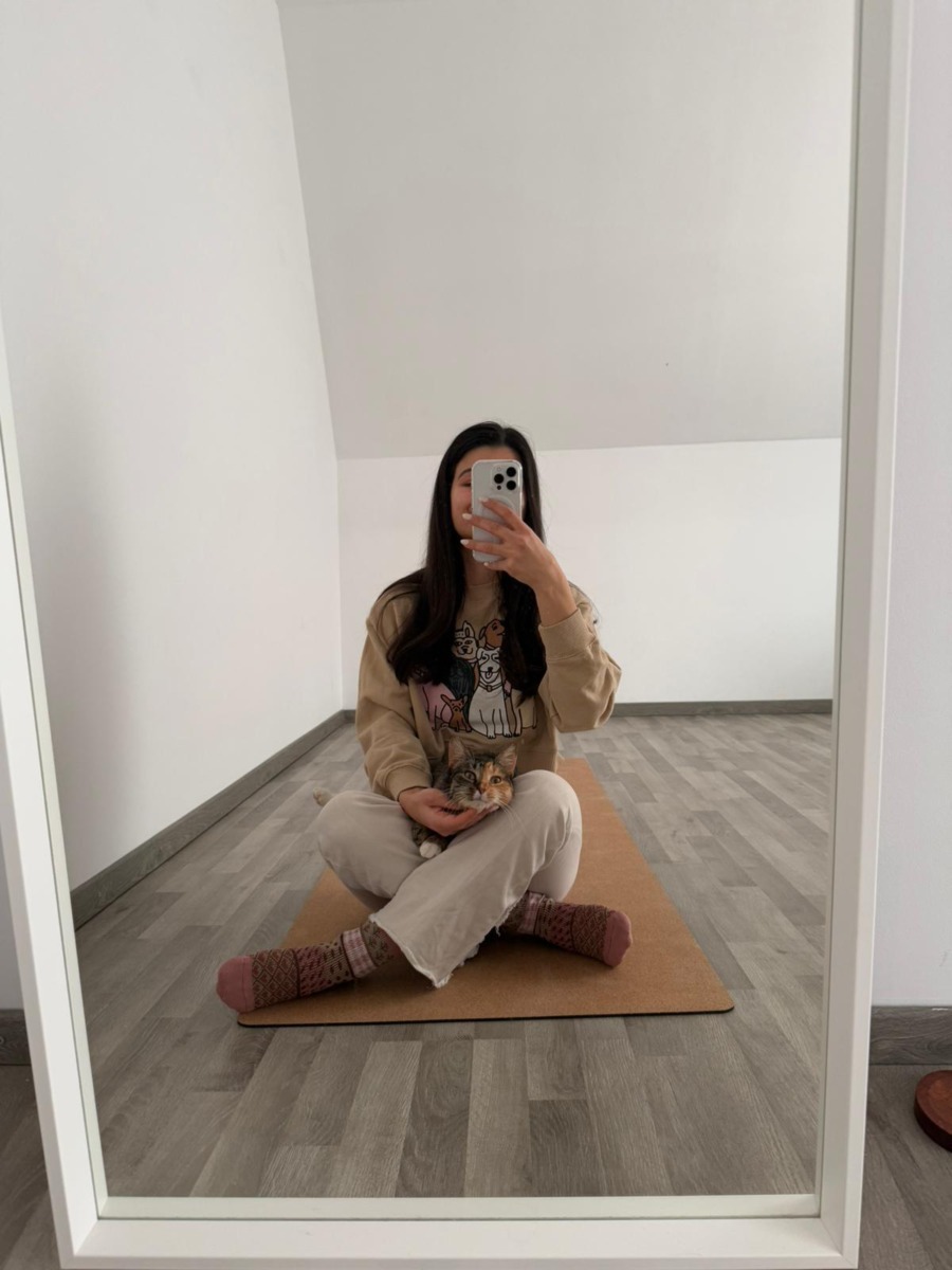 WhatsApp Image 2025-11-26 at 07.49.33 (1)