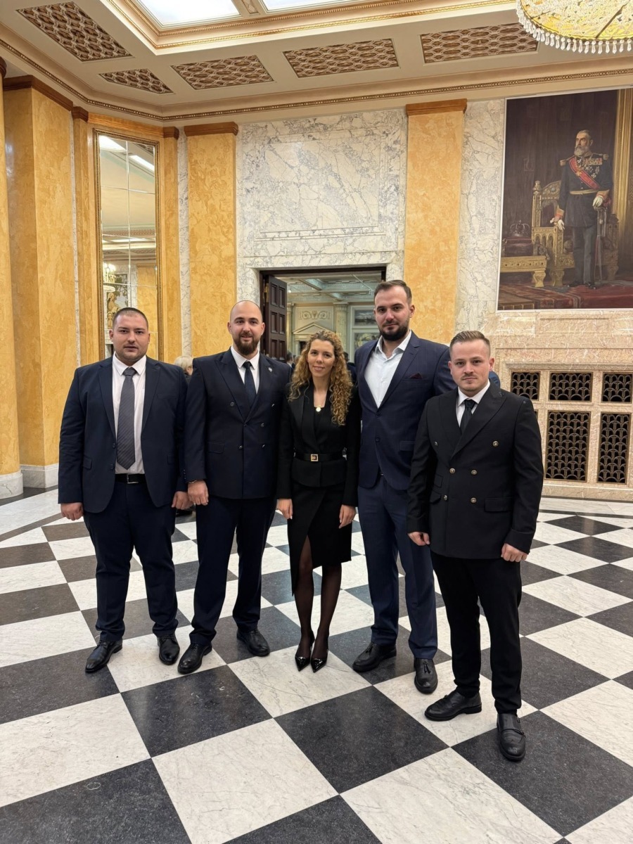 596809178_26203948459208590_1924846651815838207_n