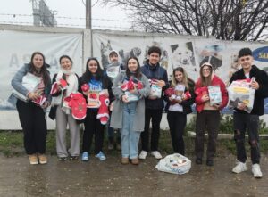 Studenții de la Facultatea de Informatică din București în vizită la Adăpostul ASPA Mihăilești