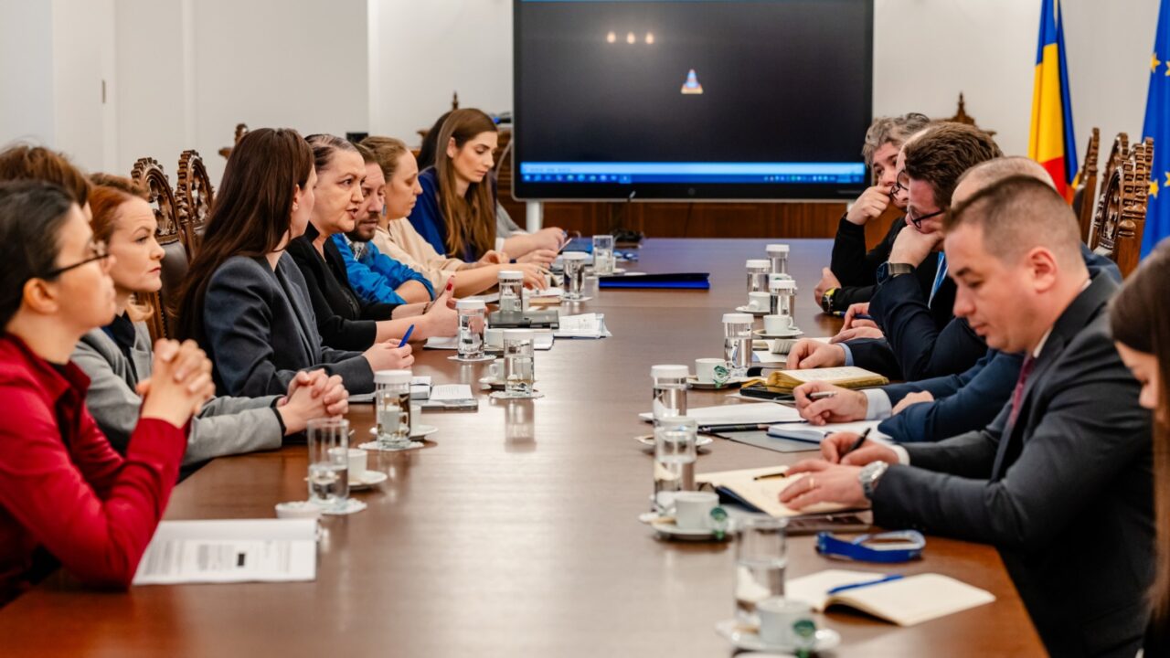 Întâlnire la Palatul Cotroceni pe tema drepturilor animalelor