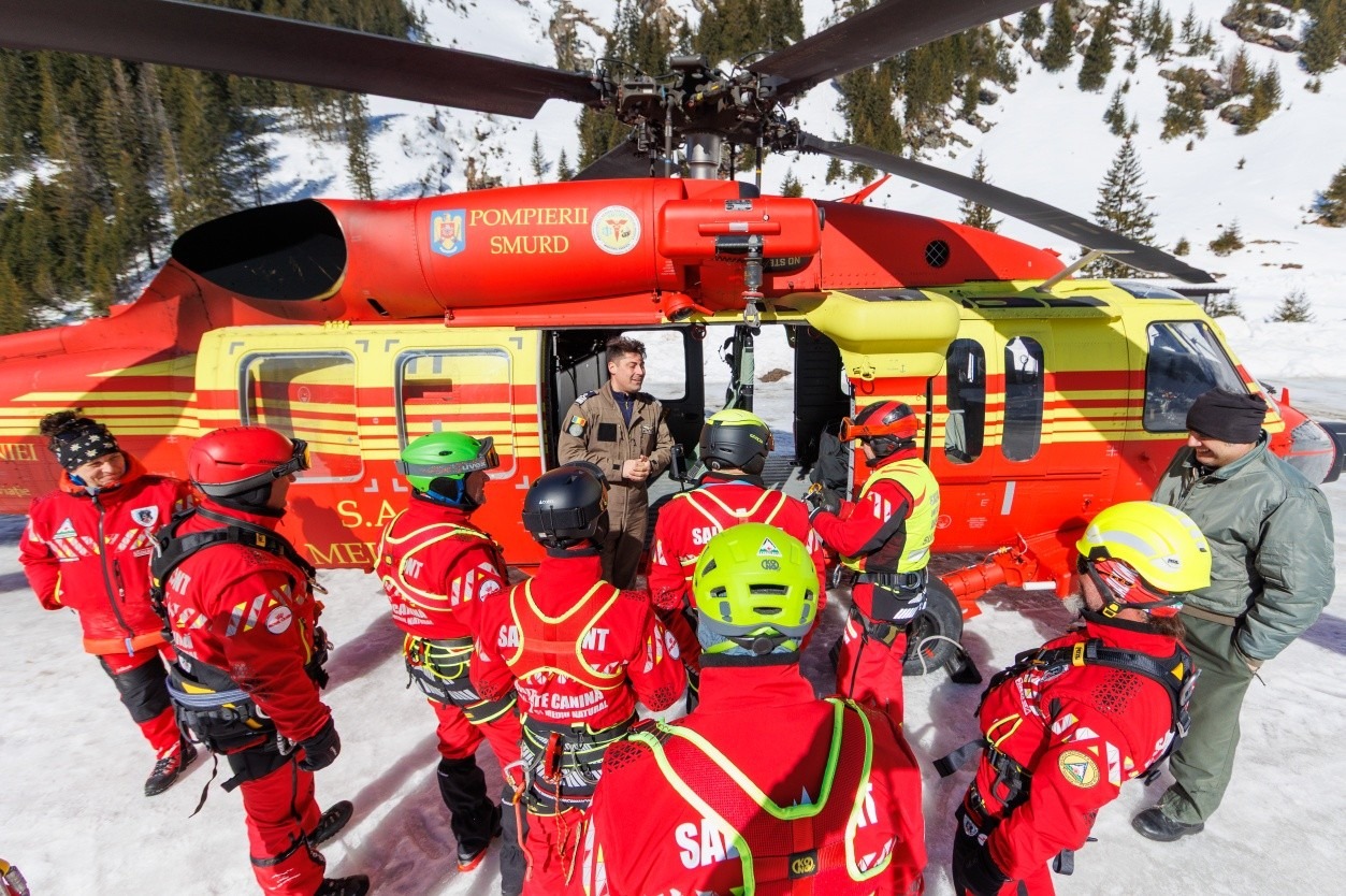 651181342_1323448986475206_917491901116177241_n